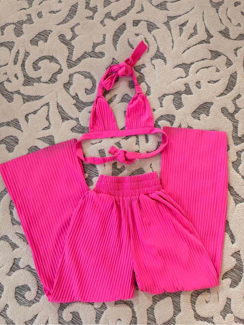 Hot Pink AKIRA LUCY BRALETTE & AKIRA LUCY HIGH RISE WIDE LEG PANT